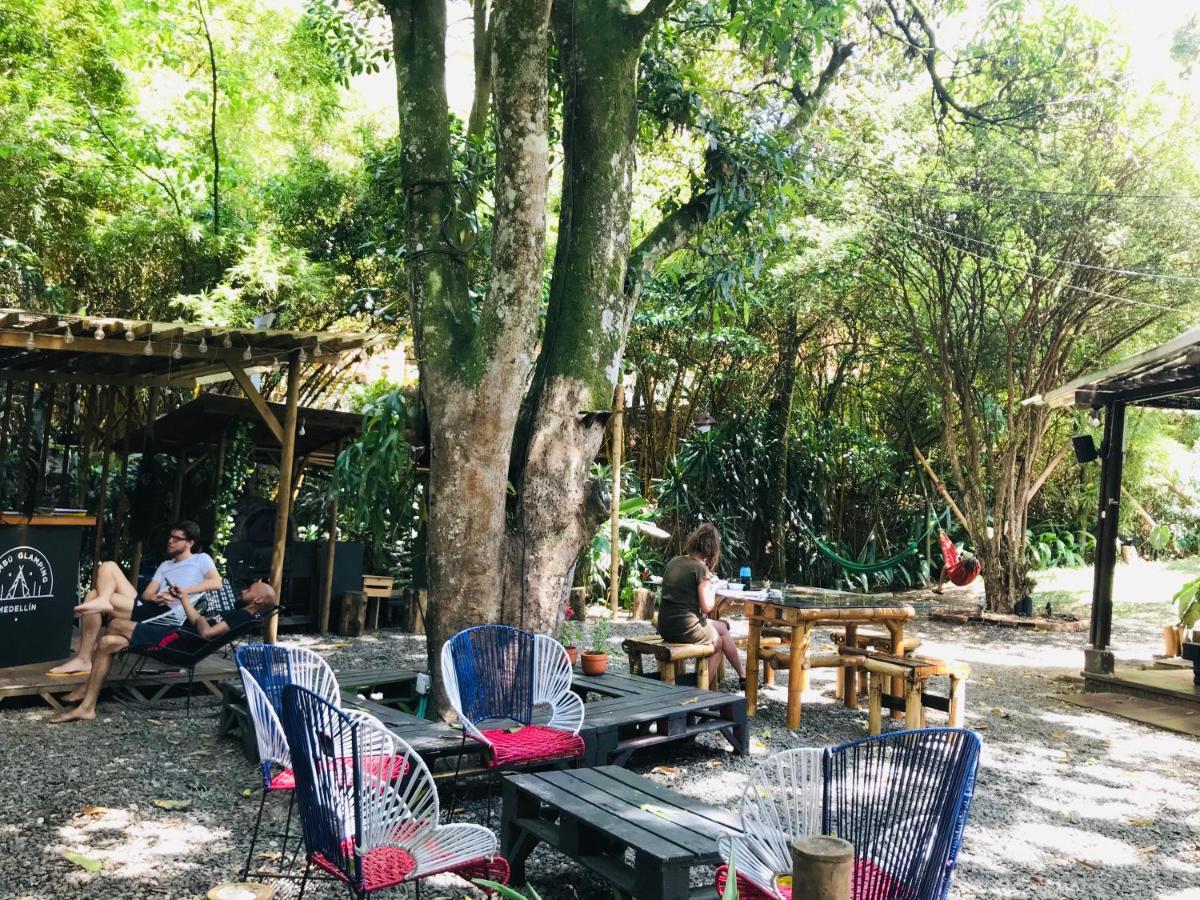 Bambu Glamping Ecolodge เมเดยิน ภายนอก รูปภาพ